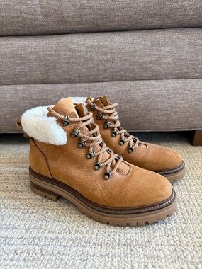 M Gemi Alpi shearling trimmed boots size 39.5